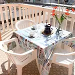 דירה Cosy Flat 80mt From The Sea
