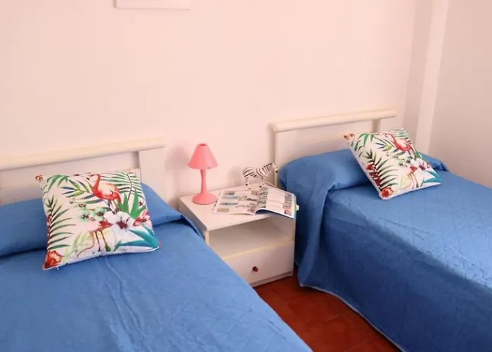 דירה Cosy Flat 80mt From The Sea *