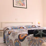 Cosy Flat 80mt From The Sea *